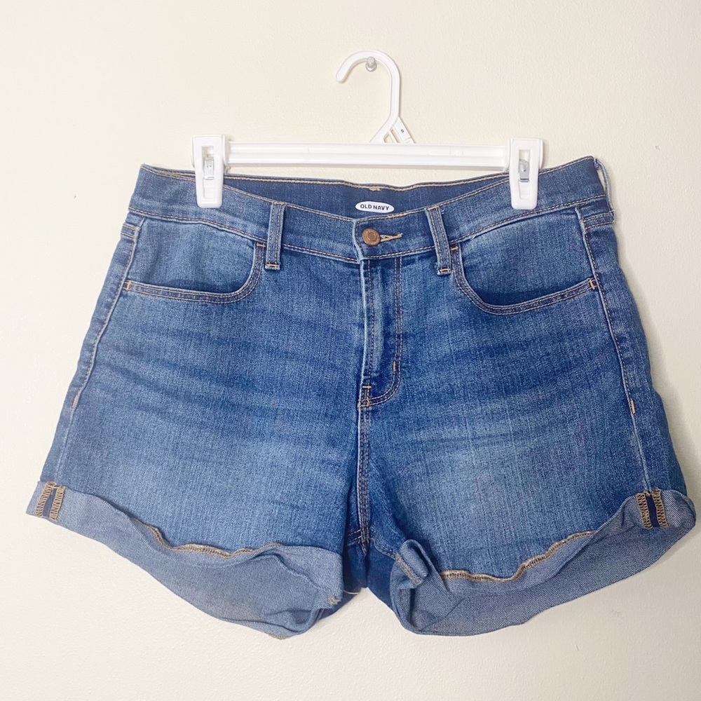 Old Navy - Mid-Rise Dark-Wash Cuffed Jean Shorts (Size - 8)